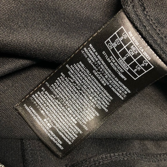 Guess Skater Cut Out Back Dress Women size S - Picture 6 of 9